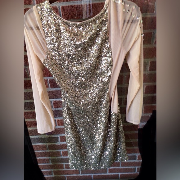 Reversible Gold sequined sheer Prom dress Size M - Picture 12 of 14